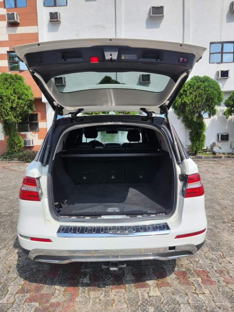 2015 Mercedes-Benz ML350 (Premium Edition) image 5