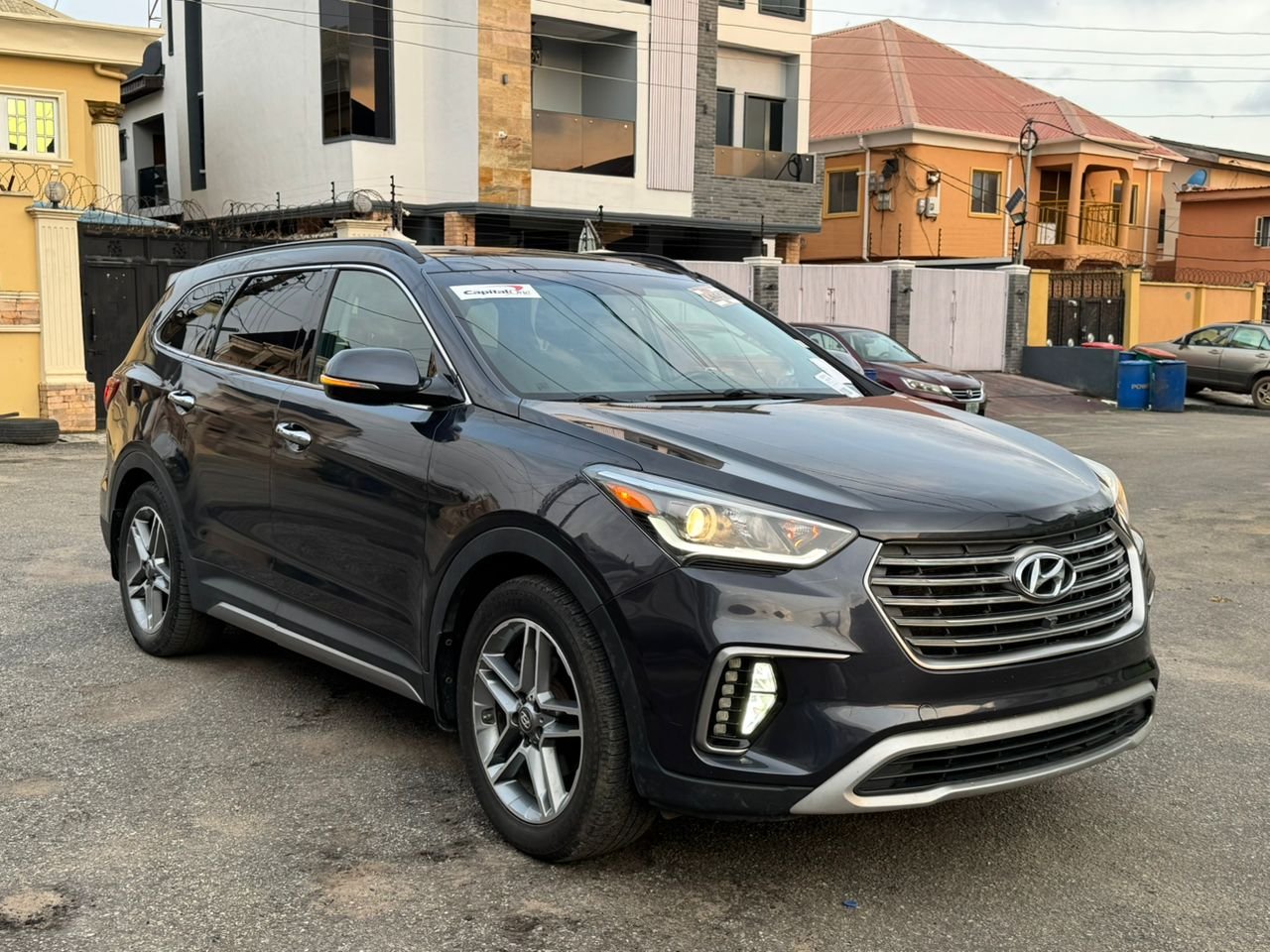 2017 Hyundai Santa Fe unlimited image 11