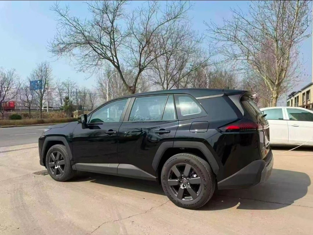 2026 Toyota Rav4 (Pre-Order) image 5