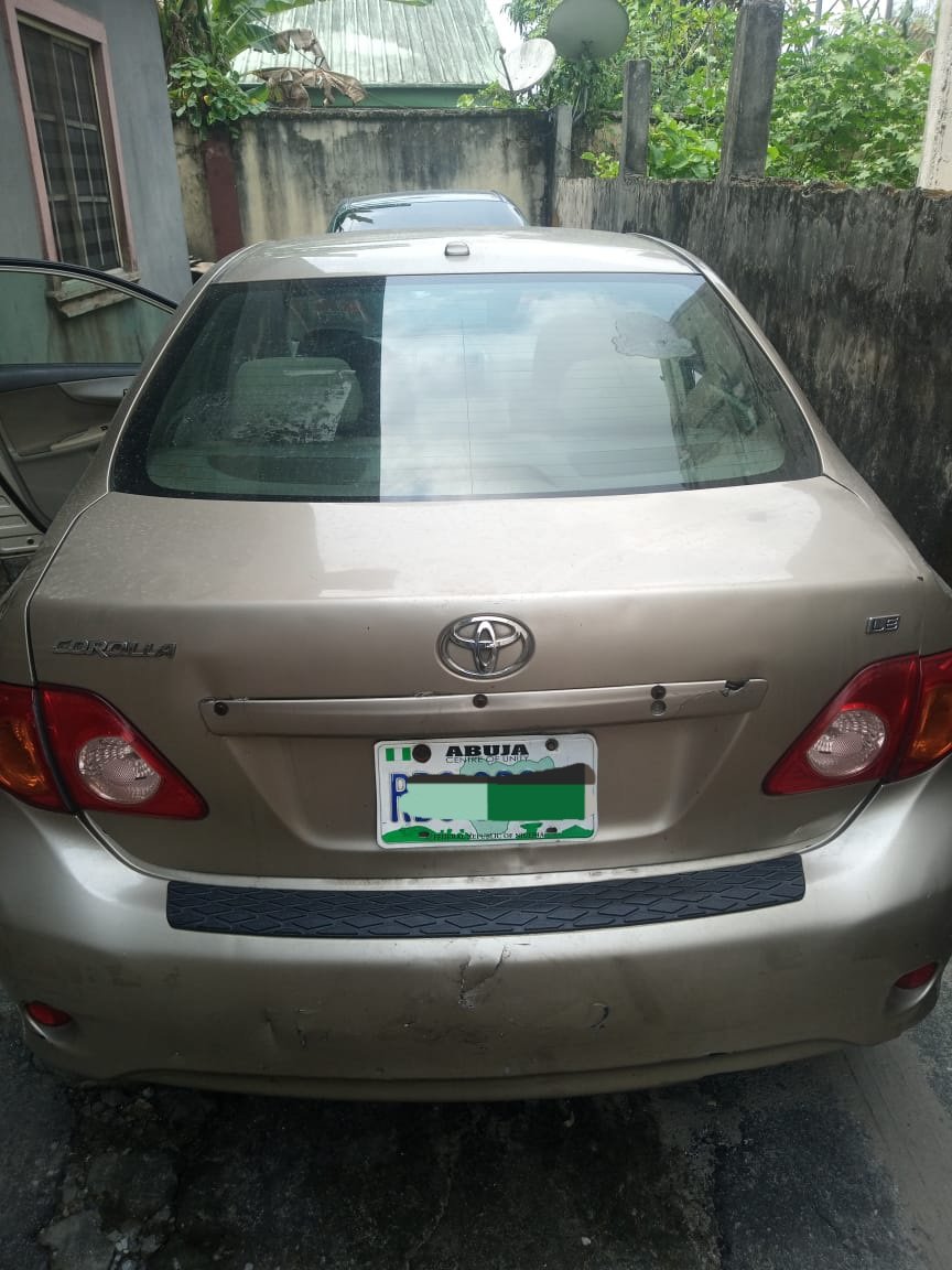 2008 Toyota Corolla LE image 2