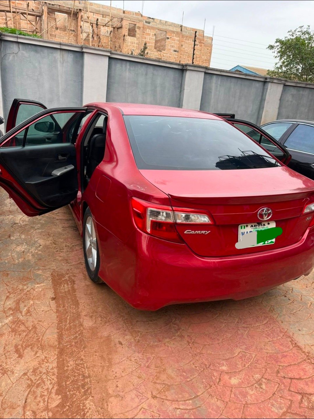 2012 Toyota Camry image 2